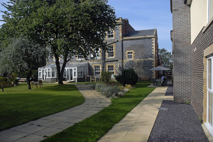 Quinton House Nursing Home – Find Reviews & Services