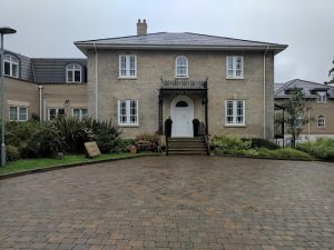 Salisbury Manor Care Home – Care UK